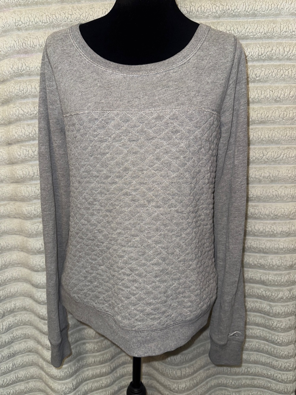 Hollister Gray Quilted Panel Sweater Size L Fits M